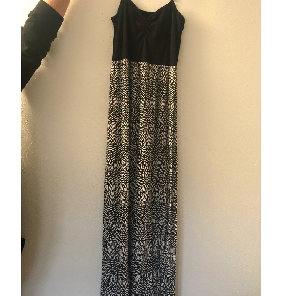 Roxy Maxi Dress🖤